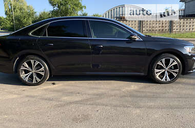 Седан Volkswagen Passat 2020 в 