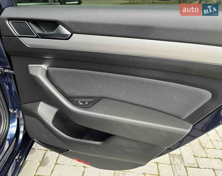 Универсал Volkswagen Passat 2016 в Золочеве фото 70 Универсал Volkswagen Passat 2016 в Золочеве