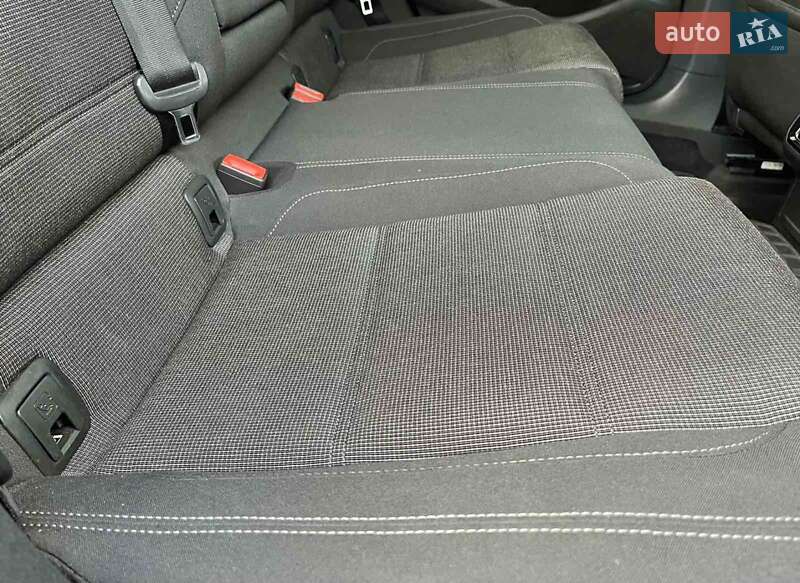 Универсал Volkswagen Passat 2016 в Золочеве фото 72 Универсал Volkswagen Passat 2016 в Золочеве