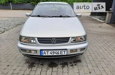 Седан Volkswagen Passat 1996 в Калуше