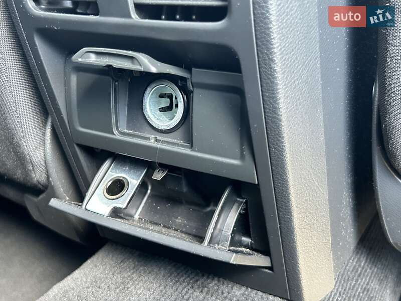 Універсал Volkswagen Passat 2011 в Києві