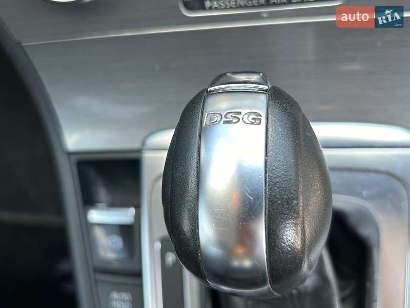 Універсал Volkswagen Passat 2011 в Києві