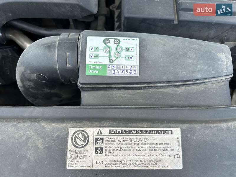 Універсал Volkswagen Passat 2011 в Києві