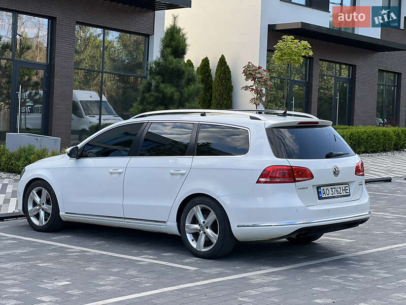 Универсал Volkswagen Passat 2011 в Ужгороде