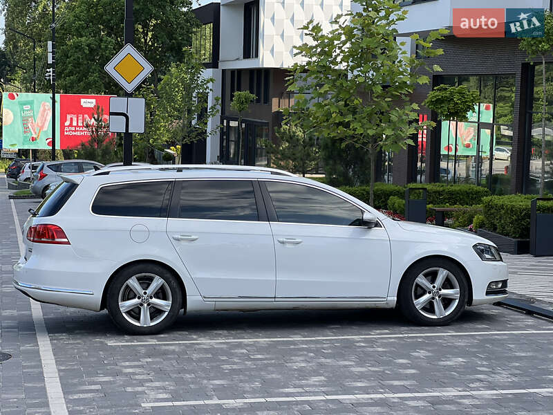 Универсал Volkswagen Passat 2011 в Ужгороде