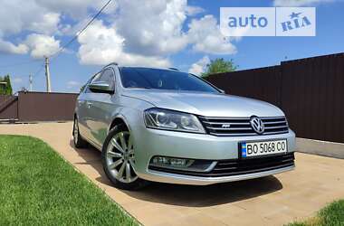 Універсал Volkswagen Passat 2013 в Тернополі