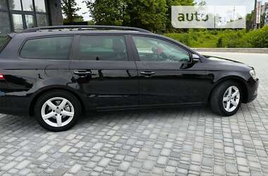 Универсал Volkswagen Passat 2011 в Черновцах