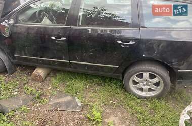 Универсал Volkswagen Passat 2010 в Калиновке