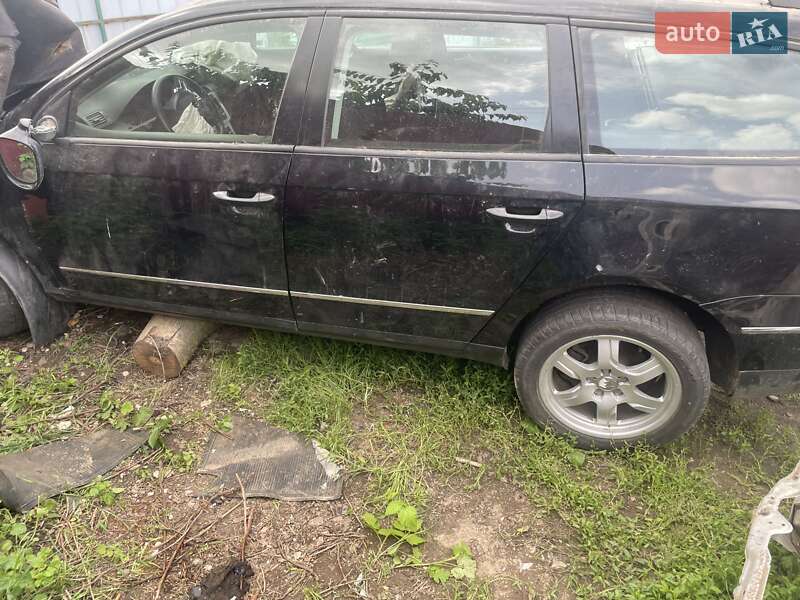 Універсал Volkswagen Passat 2010 в Калинівці