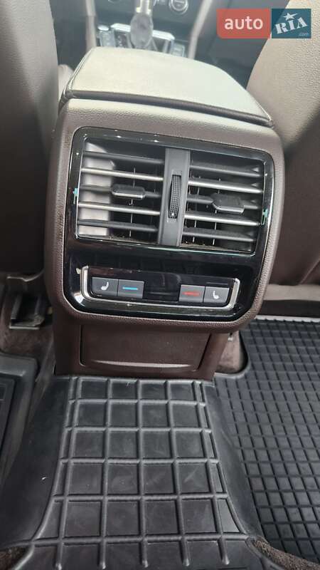 Седан Volkswagen Passat 2015 в Долинській