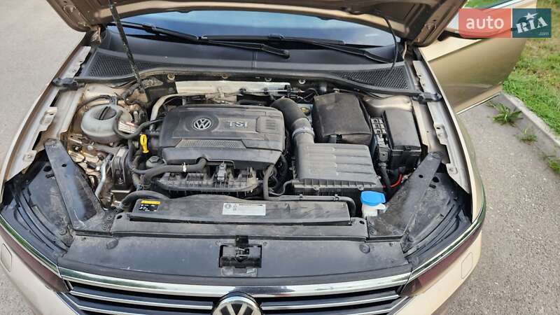 Седан Volkswagen Passat 2015 в Долинській