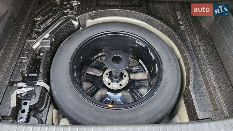 Седан Volkswagen Passat 2015 в Долинській