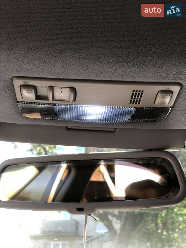 Седан Volkswagen Passat 2001 в Буську