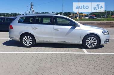 Універсал Volkswagen Passat 2014 в Луцьку