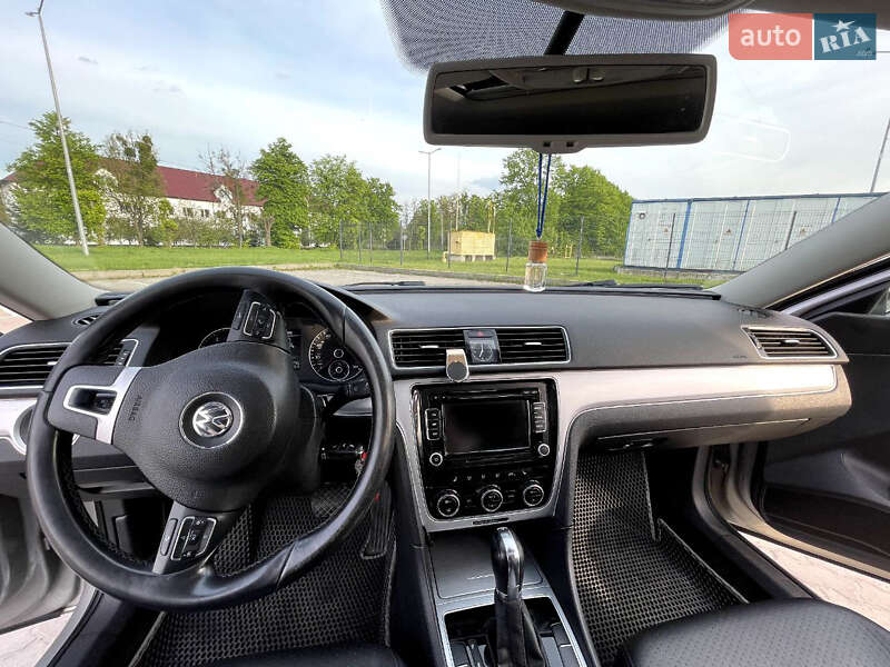 Седан Volkswagen Passat 2012 в Бродах фото 29 Седан Volkswagen Passat 2012 в Бродах