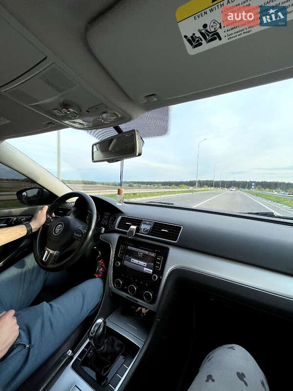 Седан Volkswagen Passat 2012 в Бродах фото 35 Седан Volkswagen Passat 2012 в Бродах