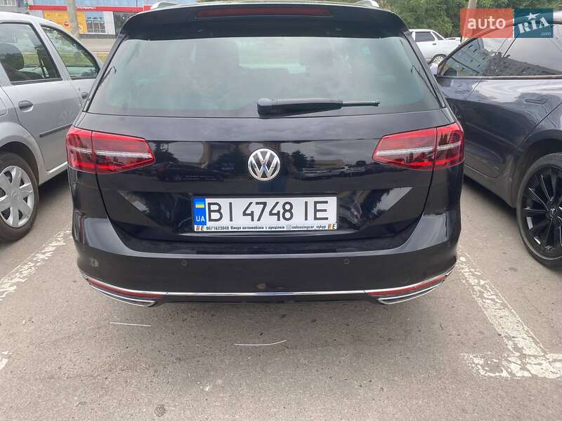 Універсал Volkswagen Passat 2018 в Полтаві