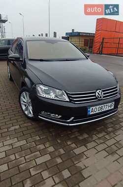 Седан Volkswagen Passat 2011 в Виноградове