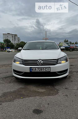 Седан Volkswagen Passat 2013 в Первомайську