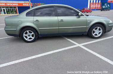 Седан Volkswagen Passat 2001 в Каменец-Подольском