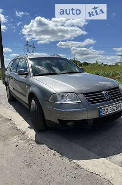 Универсал Volkswagen Passat 2003 в Ровно