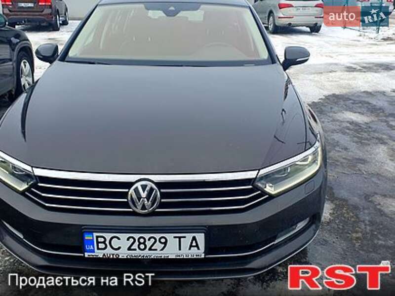 Универсал Volkswagen Passat 2017 в Самборе фото 8 Универсал Volkswagen Passat 2017 в Самборе