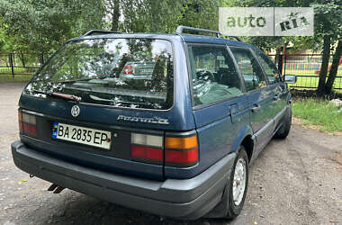 Универсал Volkswagen Passat 1990 в Кропивницком