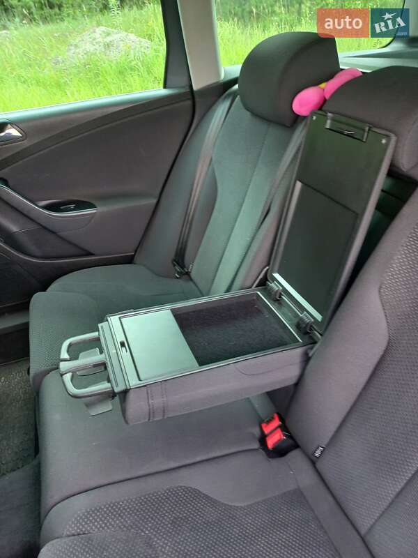 Универсал Volkswagen Passat 2007 в Киеве фото 6 Универсал Volkswagen Passat 2007 в Киеве