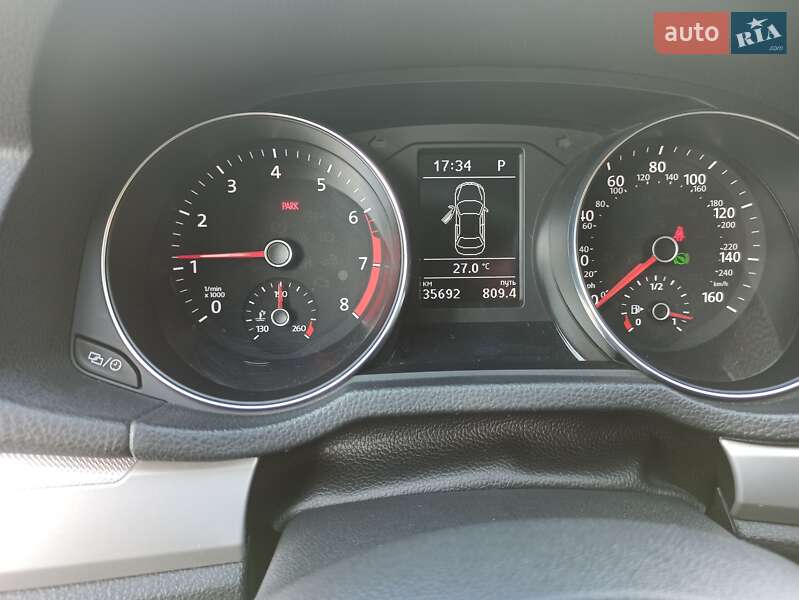 Седан Volkswagen Passat 2017 в Харькове