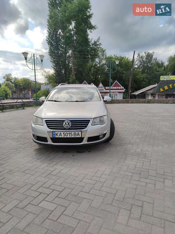 Универсал Volkswagen Passat 2007 в Киеве
