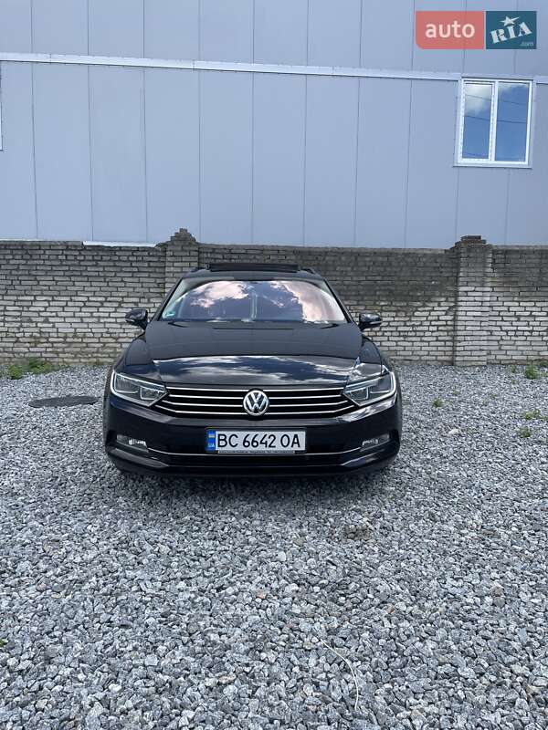 Універсал Volkswagen Passat 2016 в Львові