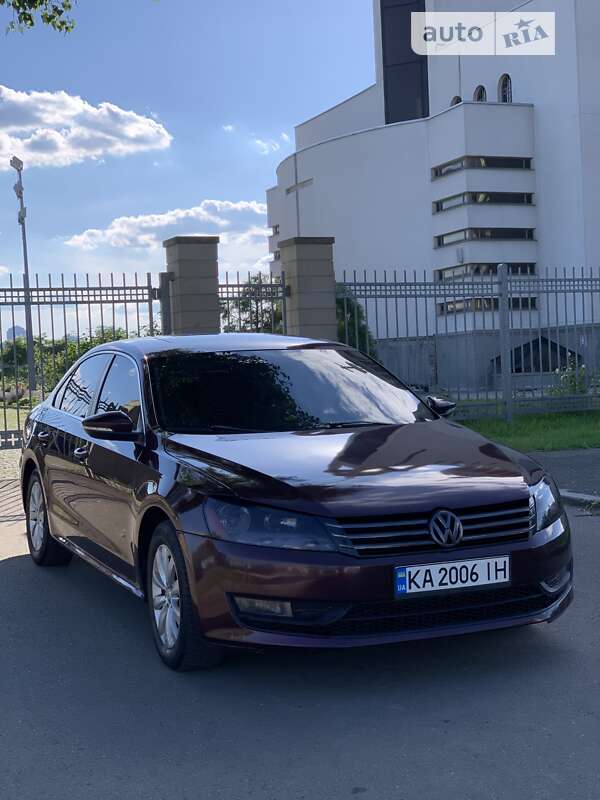 Volkswagen Passat 2012