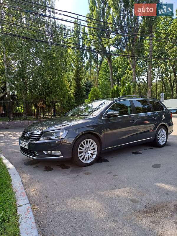 Универсал Volkswagen Passat 2013 в Виннице