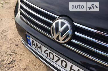 Универсал Volkswagen Passat 2013 в Житомире