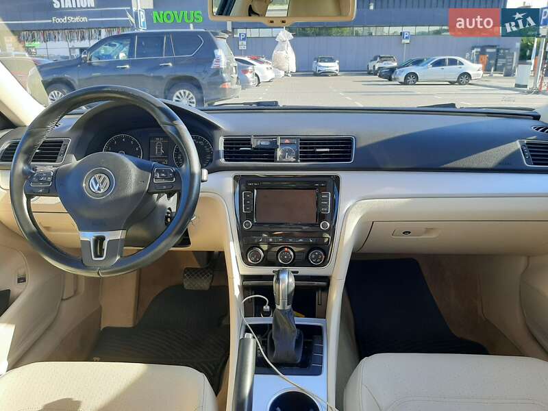Седан Volkswagen Passat 2012 в Киеве фото 7 Седан Volkswagen Passat 2012 в Киеве