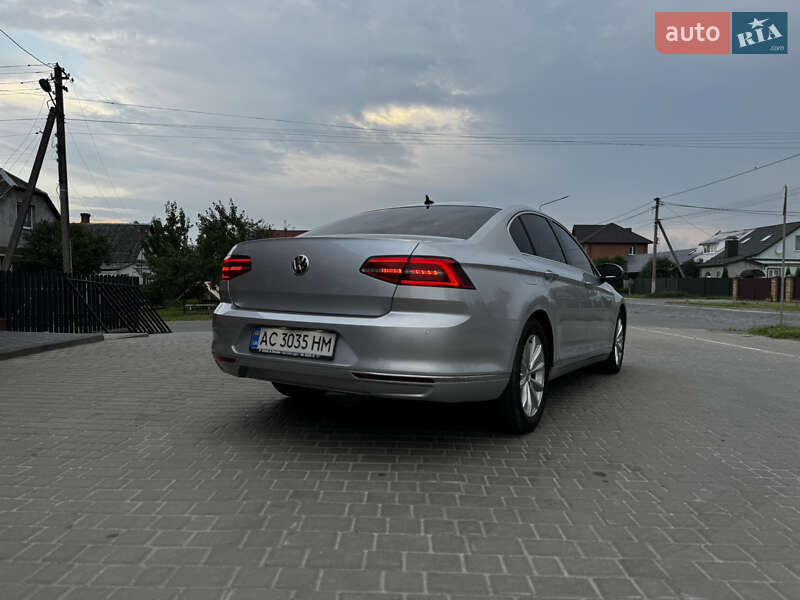 Седан Volkswagen Passat 2015 в Виннице фото 5 Седан Volkswagen Passat 2015 в Виннице