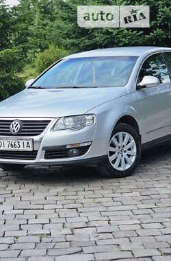 Седан Volkswagen Passat 2008 в Мукачевому