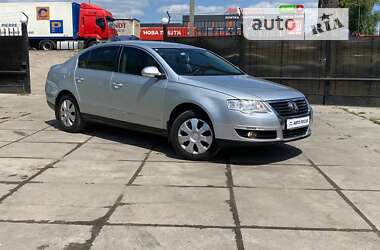 Седан Volkswagen Passat 2007 в Киеве