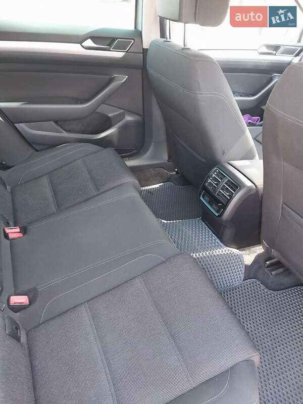 Универсал Volkswagen Passat 2016 в Кривом Роге