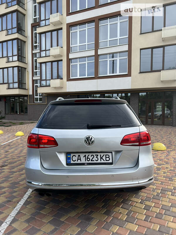 Універсал Volkswagen Passat 2011 в Умані