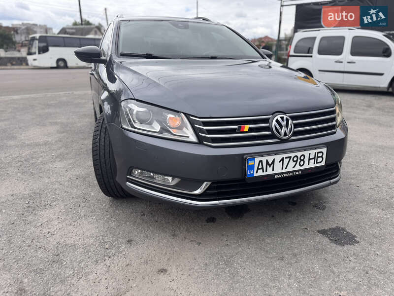 Универсал Volkswagen Passat 2014 в Житомире
