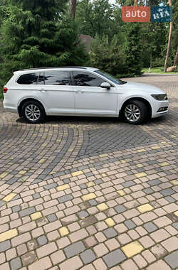 Универсал Volkswagen Passat 2015 в 