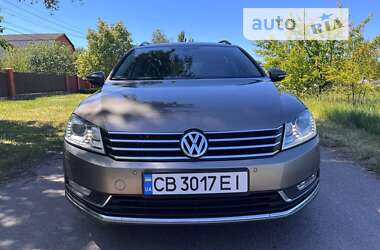 Универсал Volkswagen Passat 2011 в Ромнах