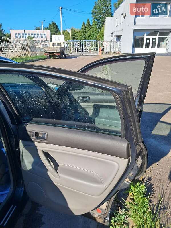 Седан Volkswagen Passat 2003 в Львове фото 19 Седан Volkswagen Passat 2003 в Львове