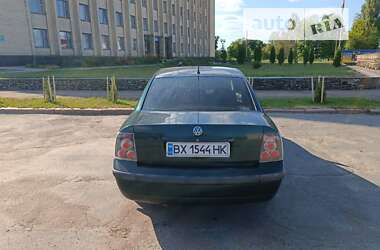 Седан Volkswagen Passat 1998 в Романове