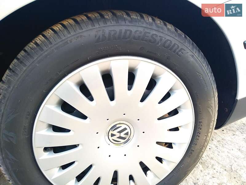 Универсал Volkswagen Passat 2009 в Харькове