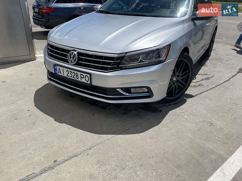 Седан Volkswagen Passat 2017 в Киеве фото 5 Седан Volkswagen Passat 2017 в Киеве