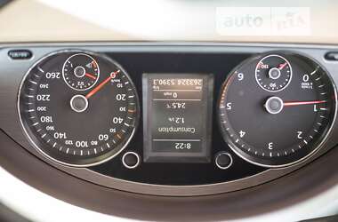 Универсал Volkswagen Passat 2012 в 