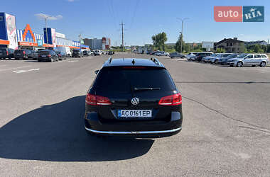 Універсал Volkswagen Passat 2013 в Луцьку