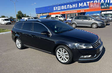 Універсал Volkswagen Passat 2013 в Луцьку